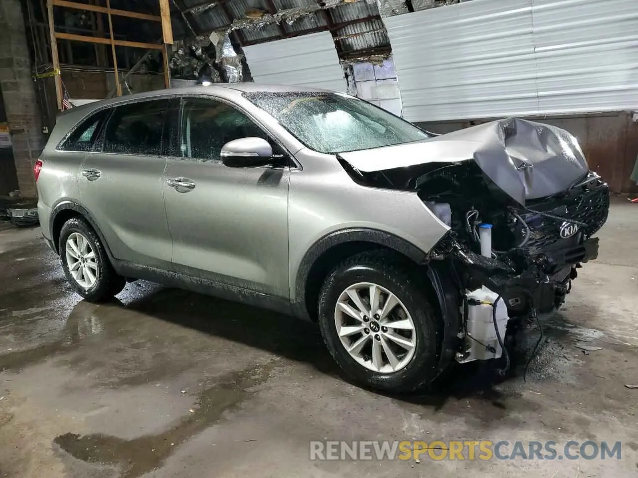 4 Photograph of a damaged car 5XYPGDA30KG514809 KIA SORENTO 2019