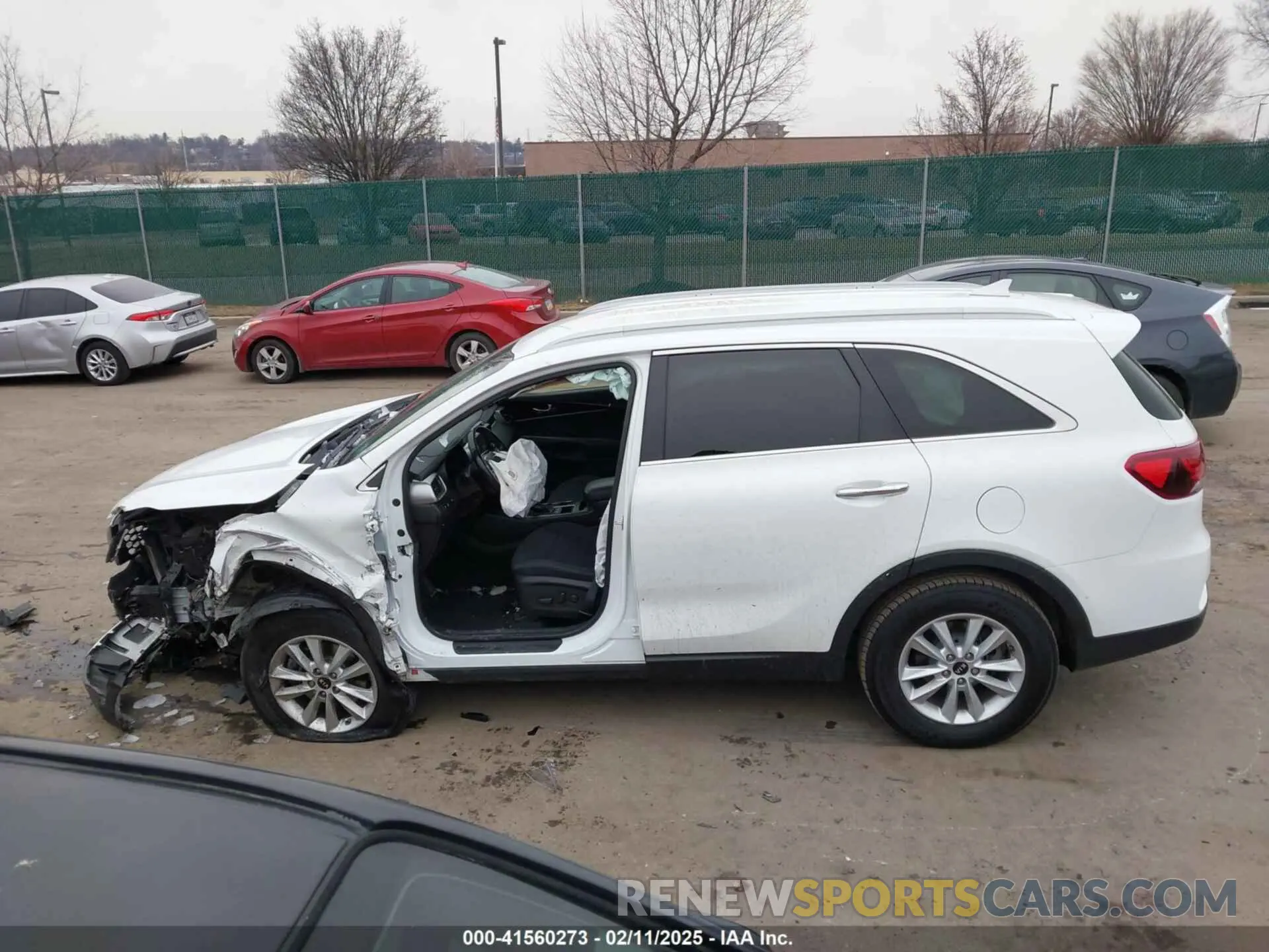 15 Фотография поврежденного автомобиля 5XYPGDA30KG548829 KIA SORENTO 2019