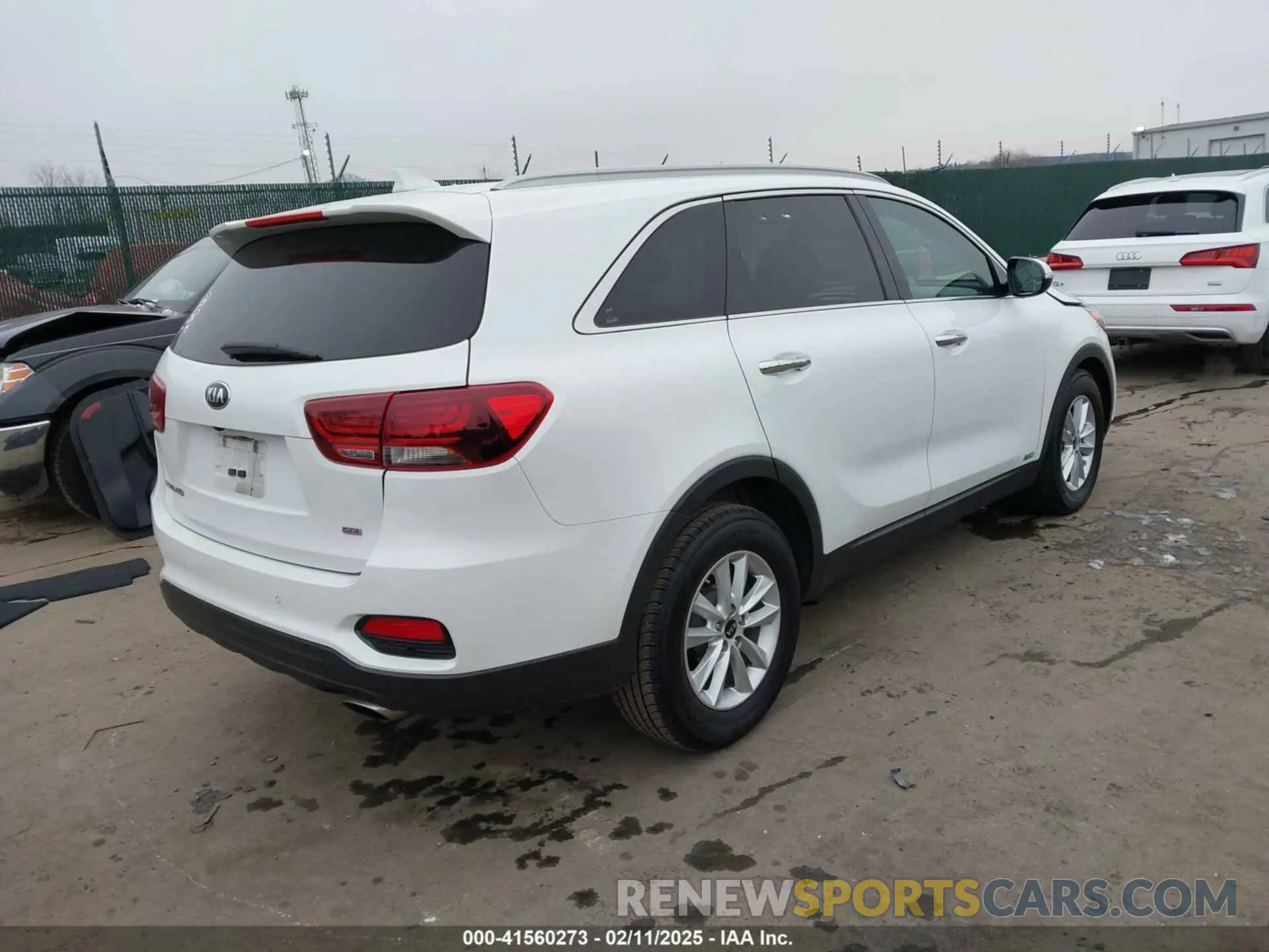 4 Фотография поврежденного автомобиля 5XYPGDA30KG548829 KIA SORENTO 2019
