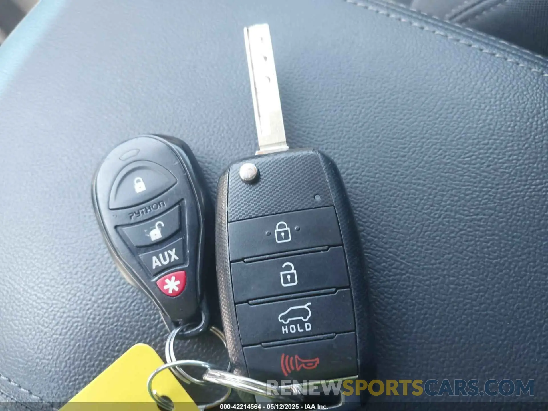 11 Фотография поврежденного автомобиля 5XYPGDA32KG433827 KIA SORENTO 2019