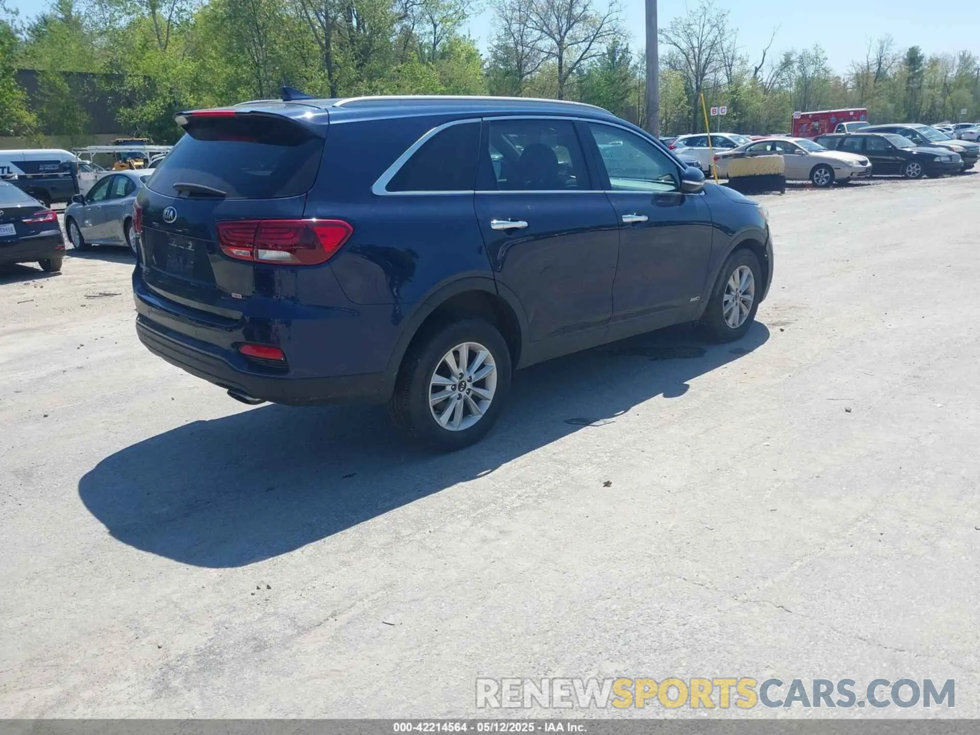 4 Фотография поврежденного автомобиля 5XYPGDA32KG433827 KIA SORENTO 2019