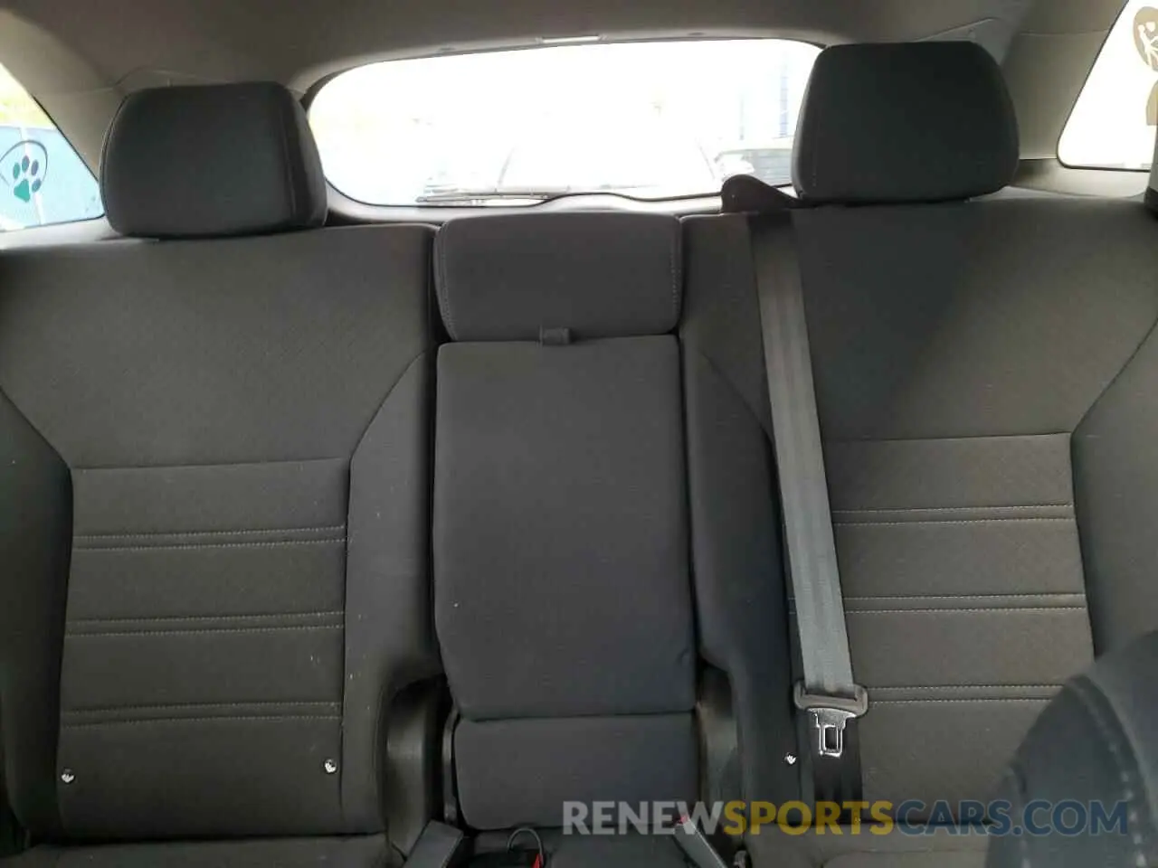 10 Photograph of a damaged car 5XYPGDA33KG468537 KIA SORENTO 2019