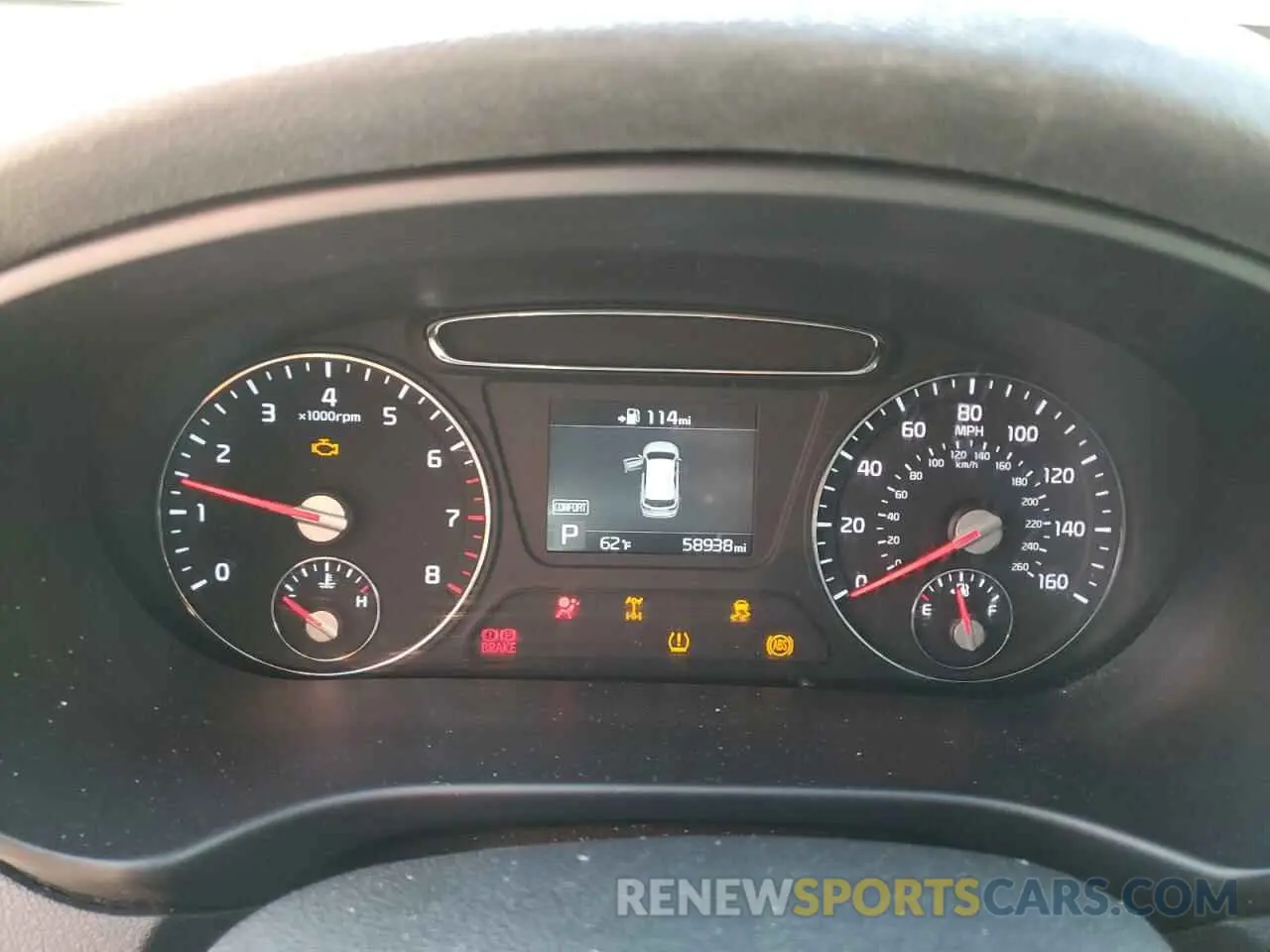 9 Photograph of a damaged car 5XYPGDA34KG473486 KIA SORENTO 2019