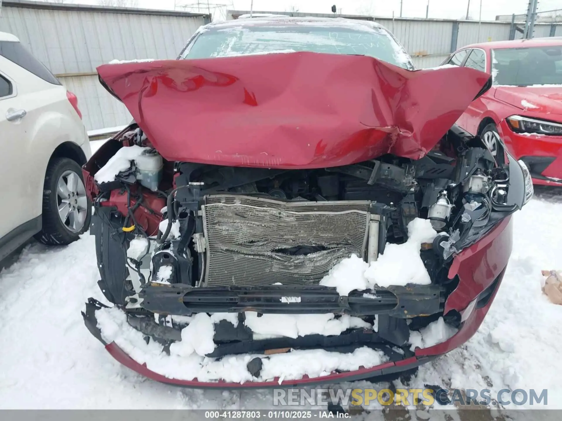 11 Photograph of a damaged car 5XYPGDA34KG540474 KIA SORENTO 2019