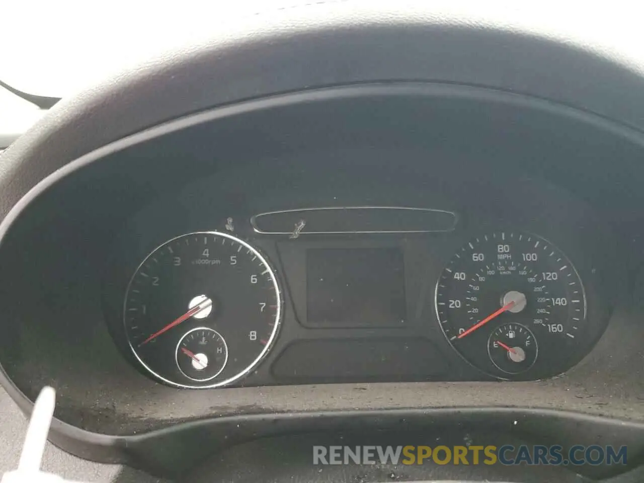10 Photograph of a damaged car 5XYPGDA35KG527622 KIA SORENTO 2019