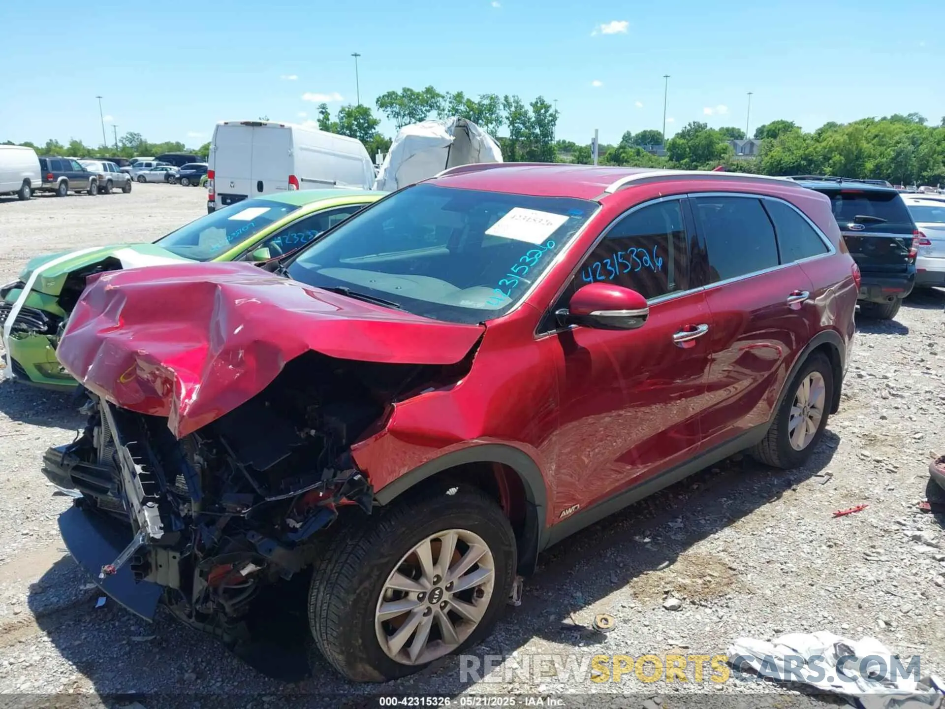 14 Photograph of a damaged car 5XYPGDA36KG469200 KIA SORENTO 2019