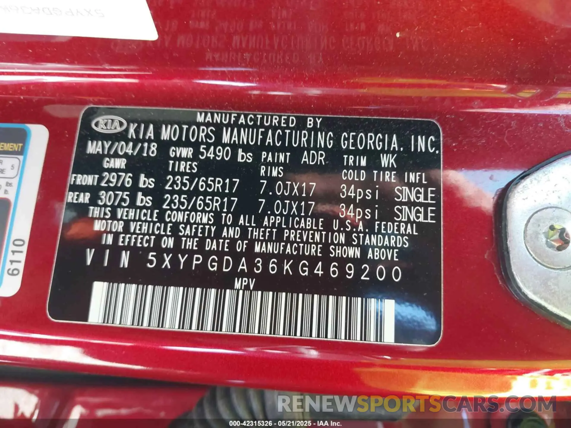 9 Photograph of a damaged car 5XYPGDA36KG469200 KIA SORENTO 2019