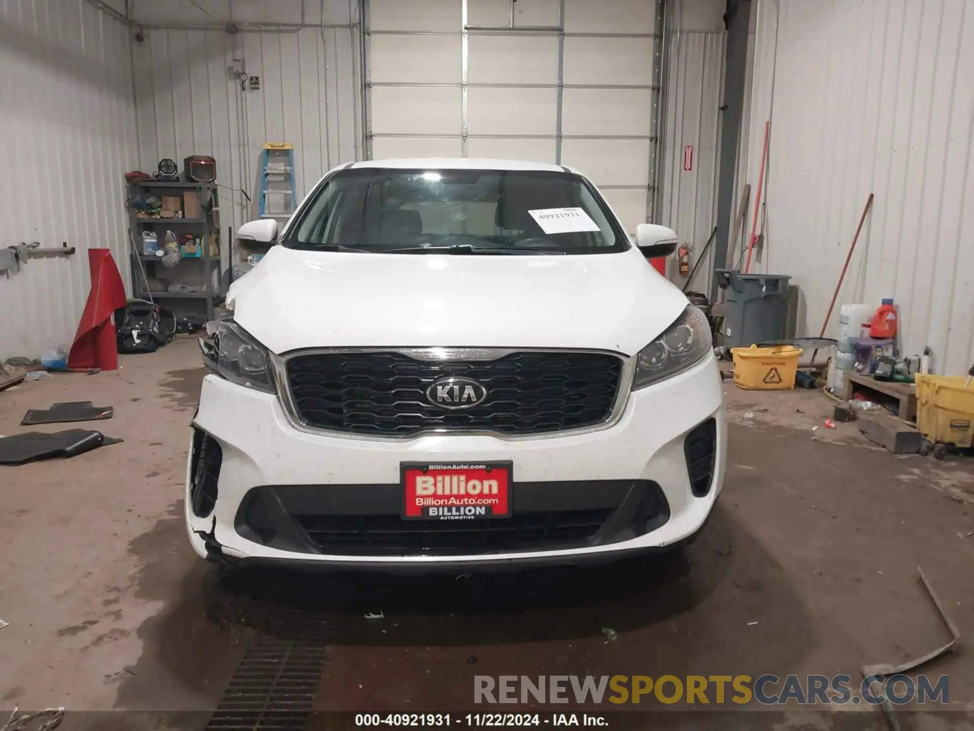 13 Photograph of a damaged car 5XYPGDA36KG542596 KIA SORENTO 2019