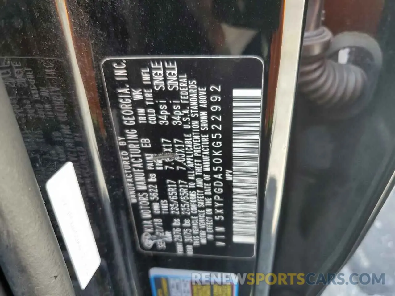 13 Photograph of a damaged car 5XYPGDA50KG522992 KIA SORENTO 2019