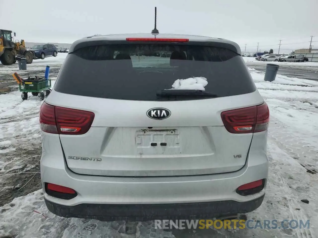 6 Photograph of a damaged car 5XYPGDA50KG561615 KIA SORENTO 2019