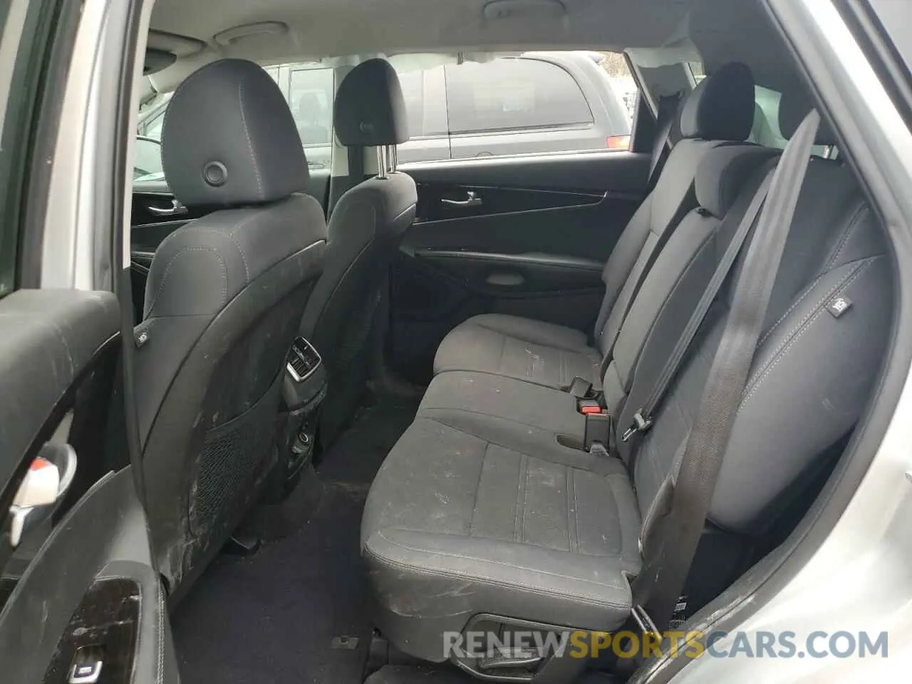 11 Фотография поврежденного автомобиля 5XYPGDA50KG584618 KIA SORENTO 2019