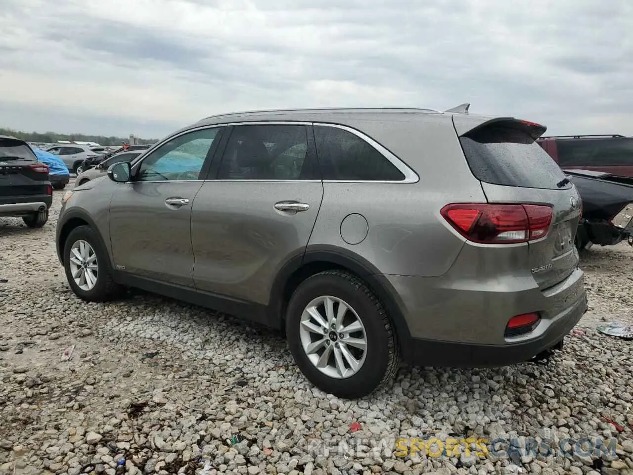 2 Фотография поврежденного автомобиля 5XYPGDA52KG457496 KIA SORENTO 2019