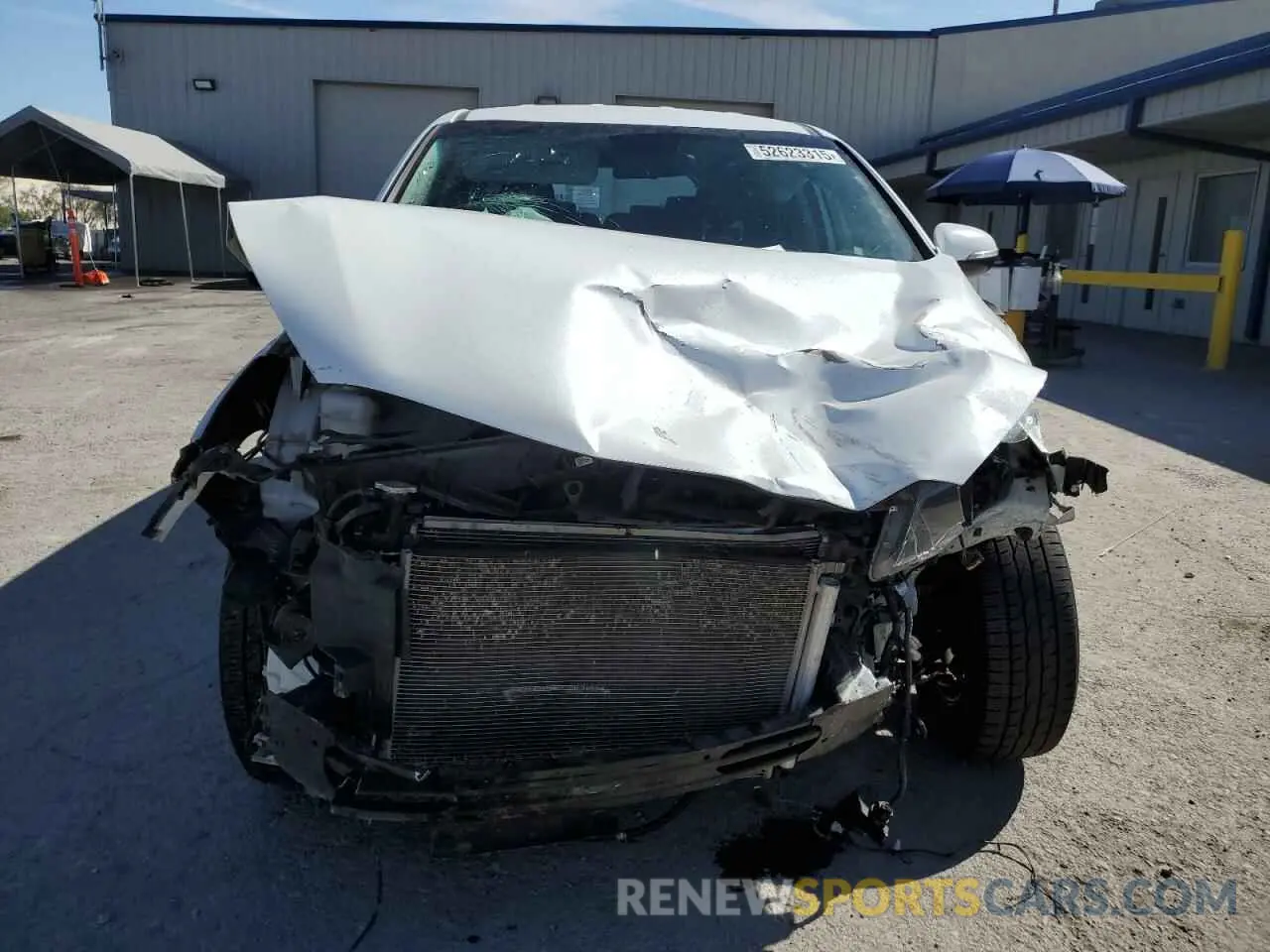 5 Photograph of a damaged car 5XYPGDA53KG518578 KIA SORENTO 2019