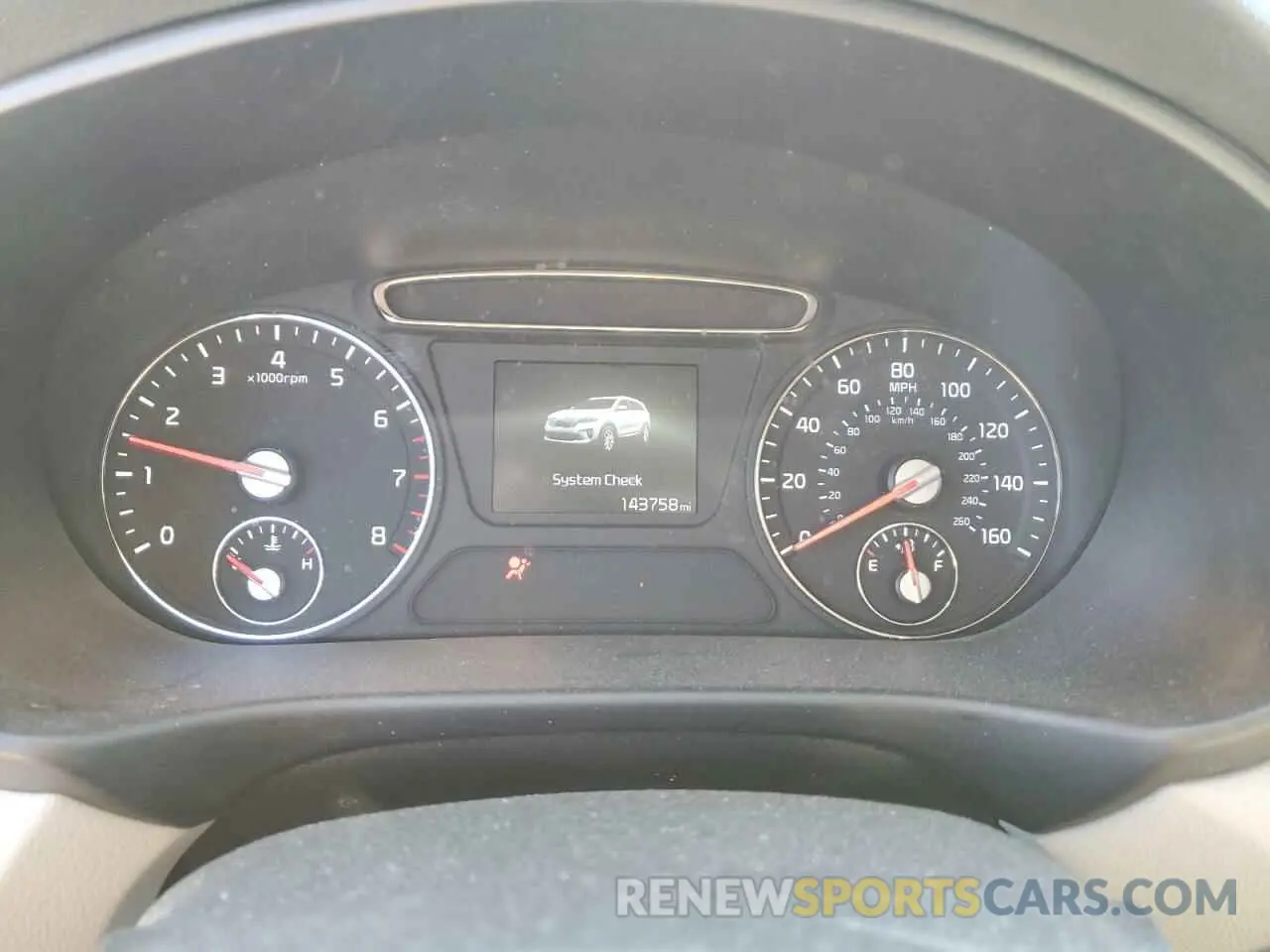 9 Photograph of a damaged car 5XYPGDA54KG483145 KIA SORENTO 2019