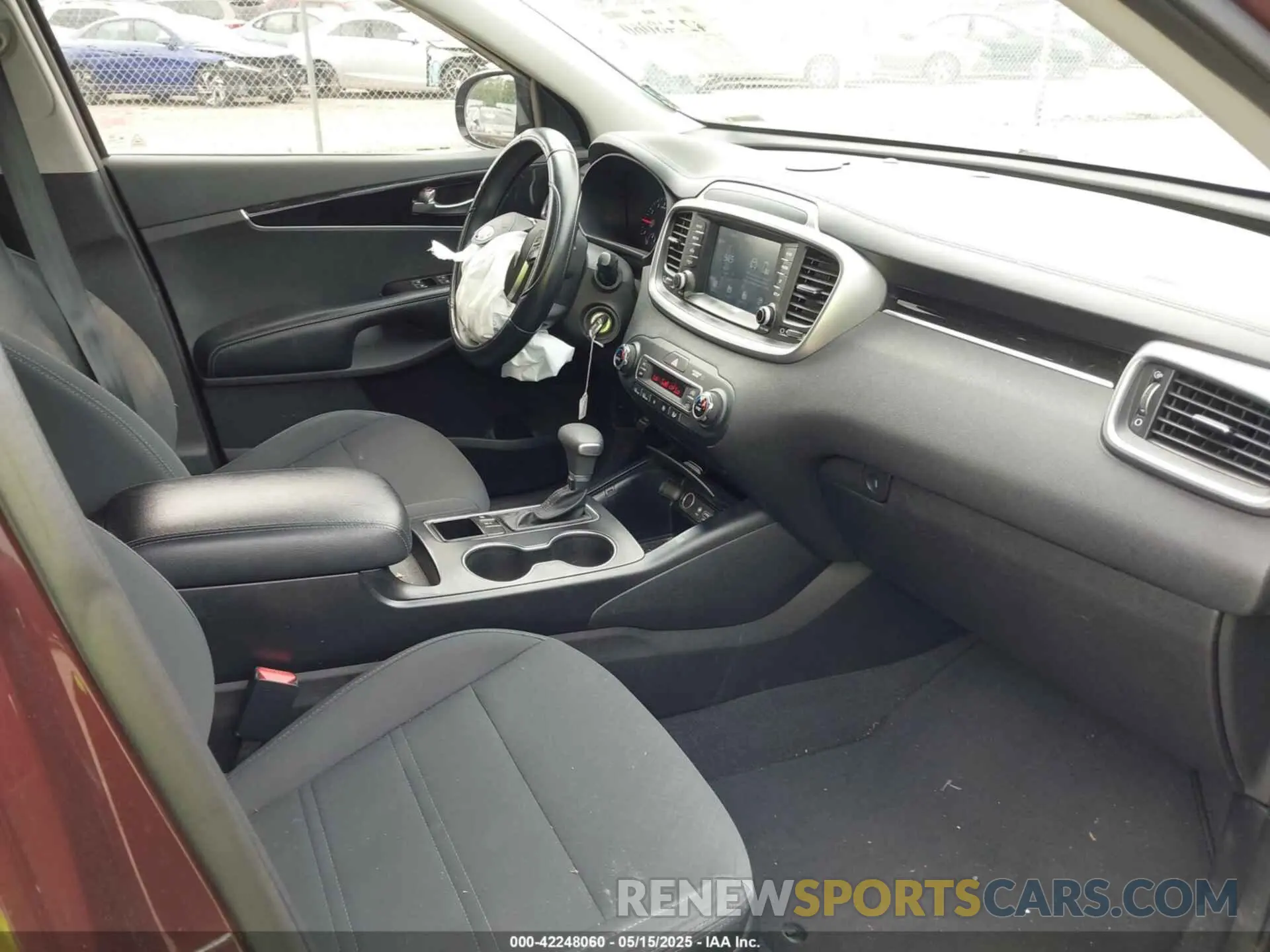 5 Фотография поврежденного автомобиля 5XYPGDA55KG447576 KIA SORENTO 2019