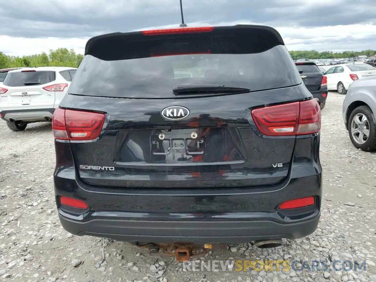 6 Photograph of a damaged car 5XYPGDA55KG505878 KIA SORENTO 2019