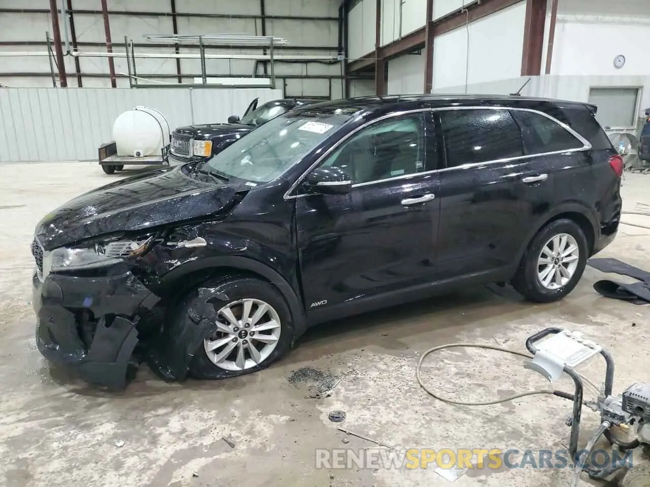 1 Photograph of a damaged car 5XYPGDA55KG523958 KIA SORENTO 2019