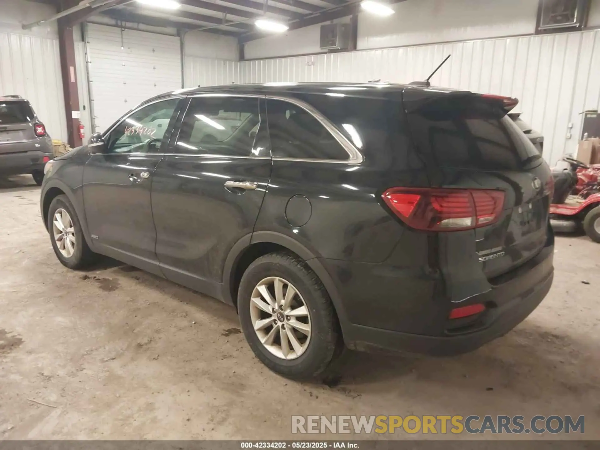3 Фотография поврежденного автомобиля 5XYPGDA56KG444105 KIA SORENTO 2019