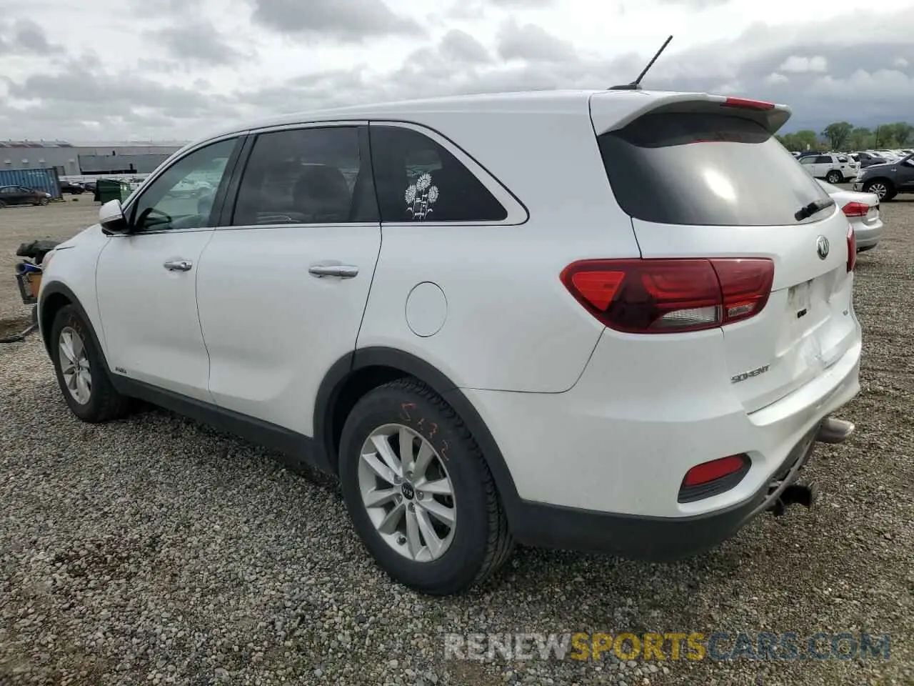 2 Photograph of a damaged car 5XYPGDA56KG558881 KIA SORENTO 2019