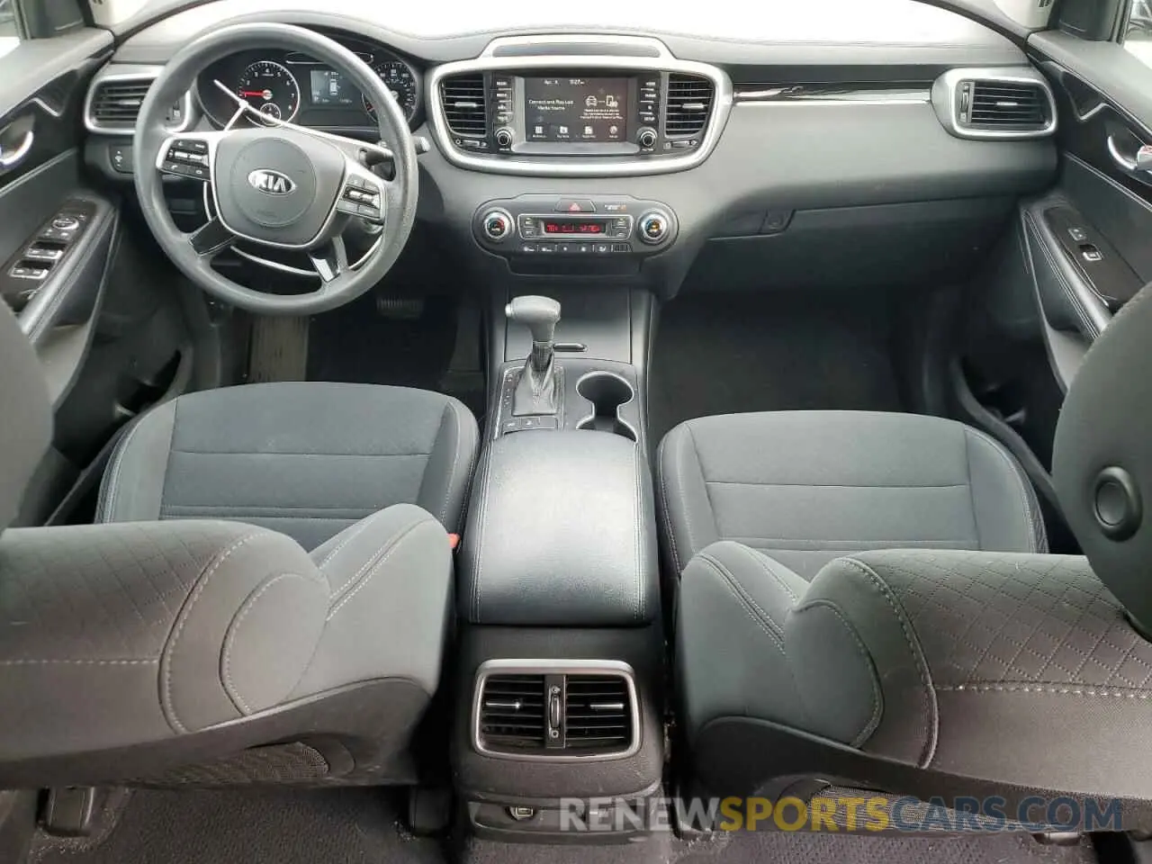 8 Photograph of a damaged car 5XYPGDA56KG558881 KIA SORENTO 2019