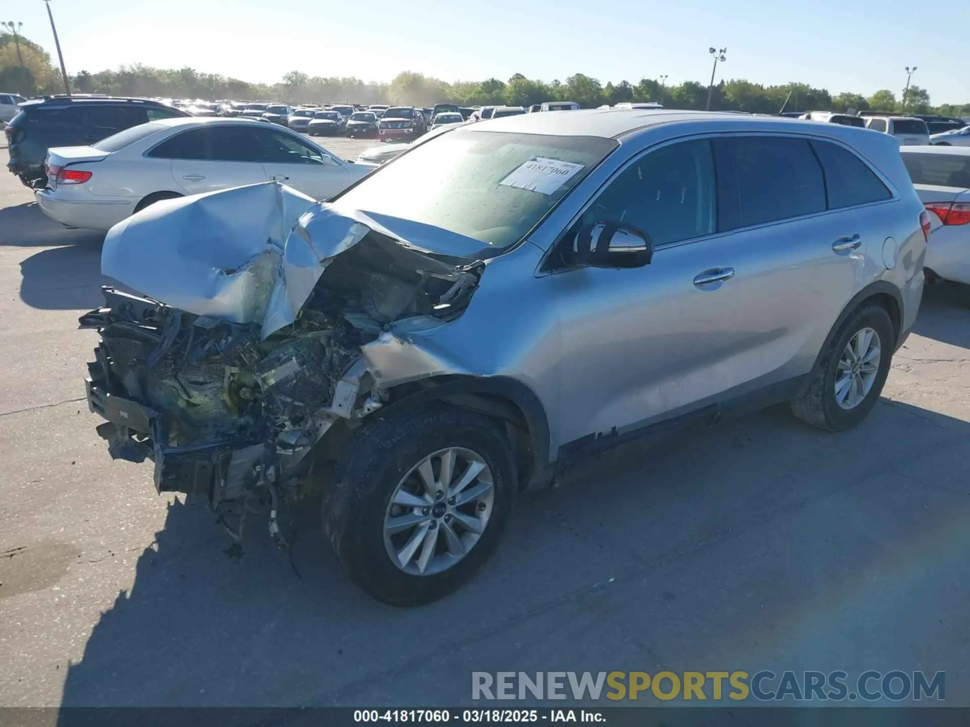2 Photograph of a damaged car 5XYPGDA56KG559934 KIA SORENTO 2019