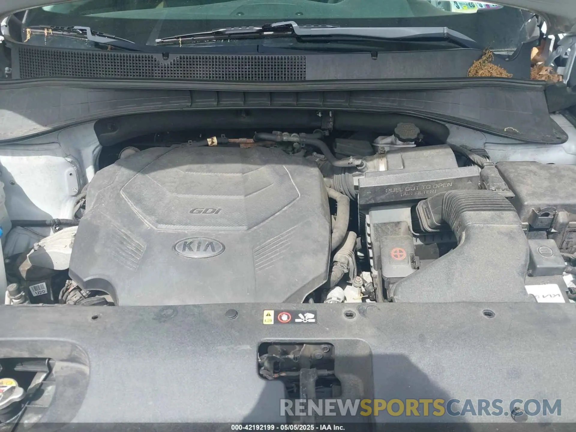 10 Photograph of a damaged car 5XYPGDA58KG482726 KIA SORENTO 2019