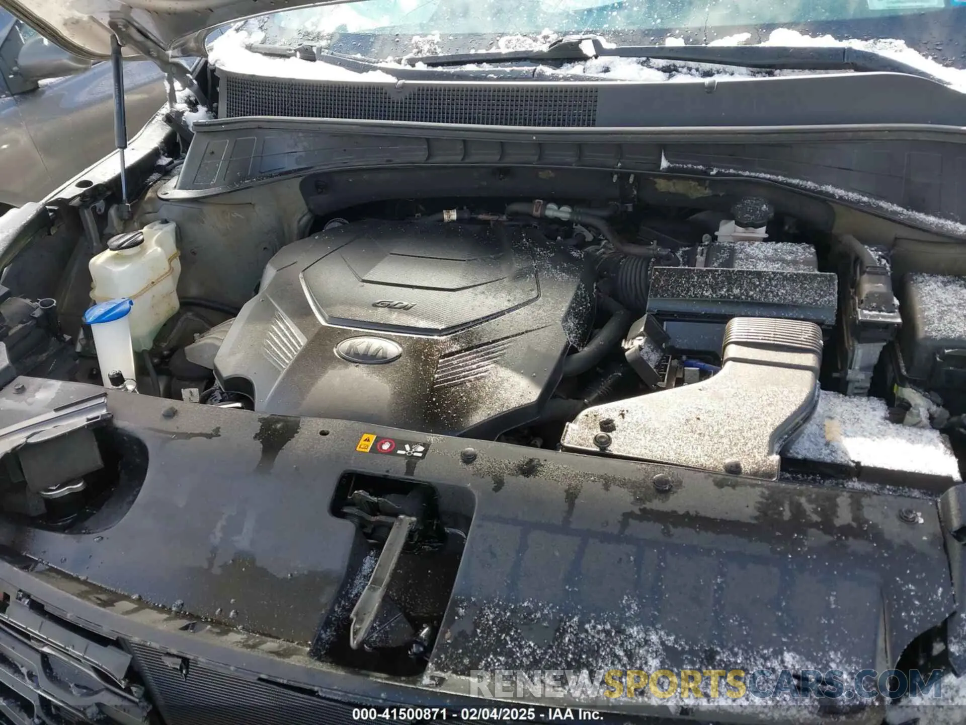 10 Photograph of a damaged car 5XYPGDA58KG556548 KIA SORENTO 2019