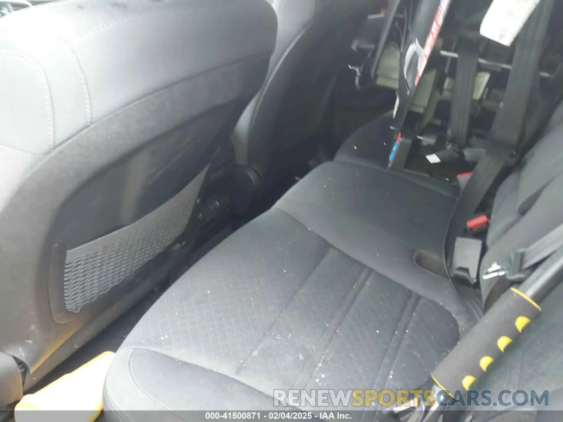 8 Photograph of a damaged car 5XYPGDA58KG556548 KIA SORENTO 2019