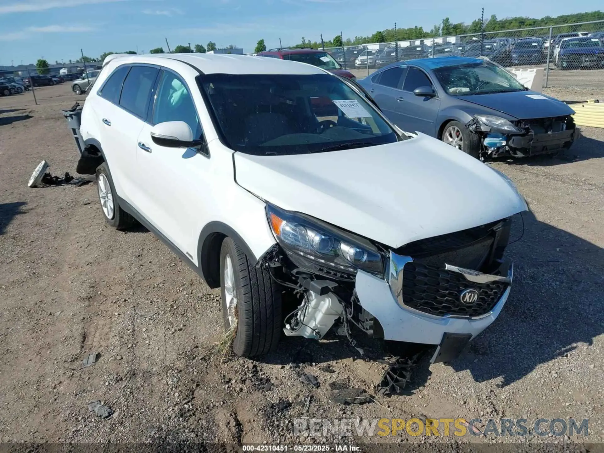 1 Фотография поврежденного автомобиля 5XYPGDA59KG477907 KIA SORENTO 2019