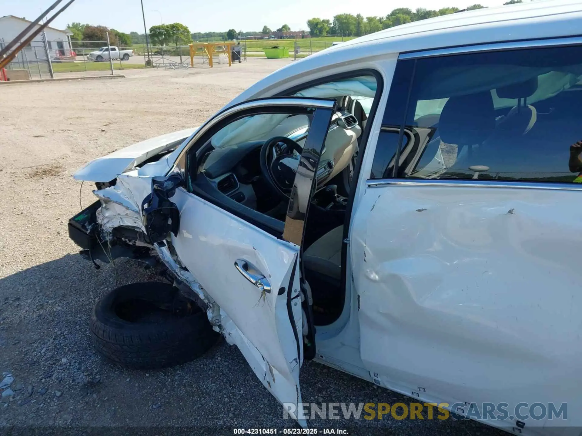 6 Фотография поврежденного автомобиля 5XYPGDA59KG477907 KIA SORENTO 2019