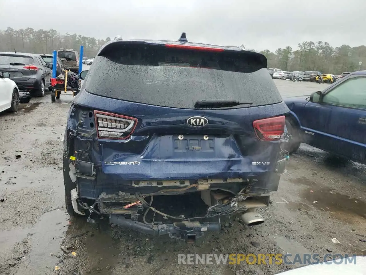 6 Photograph of a damaged car 5XYPH4A54KG447534 KIA SORENTO 2019