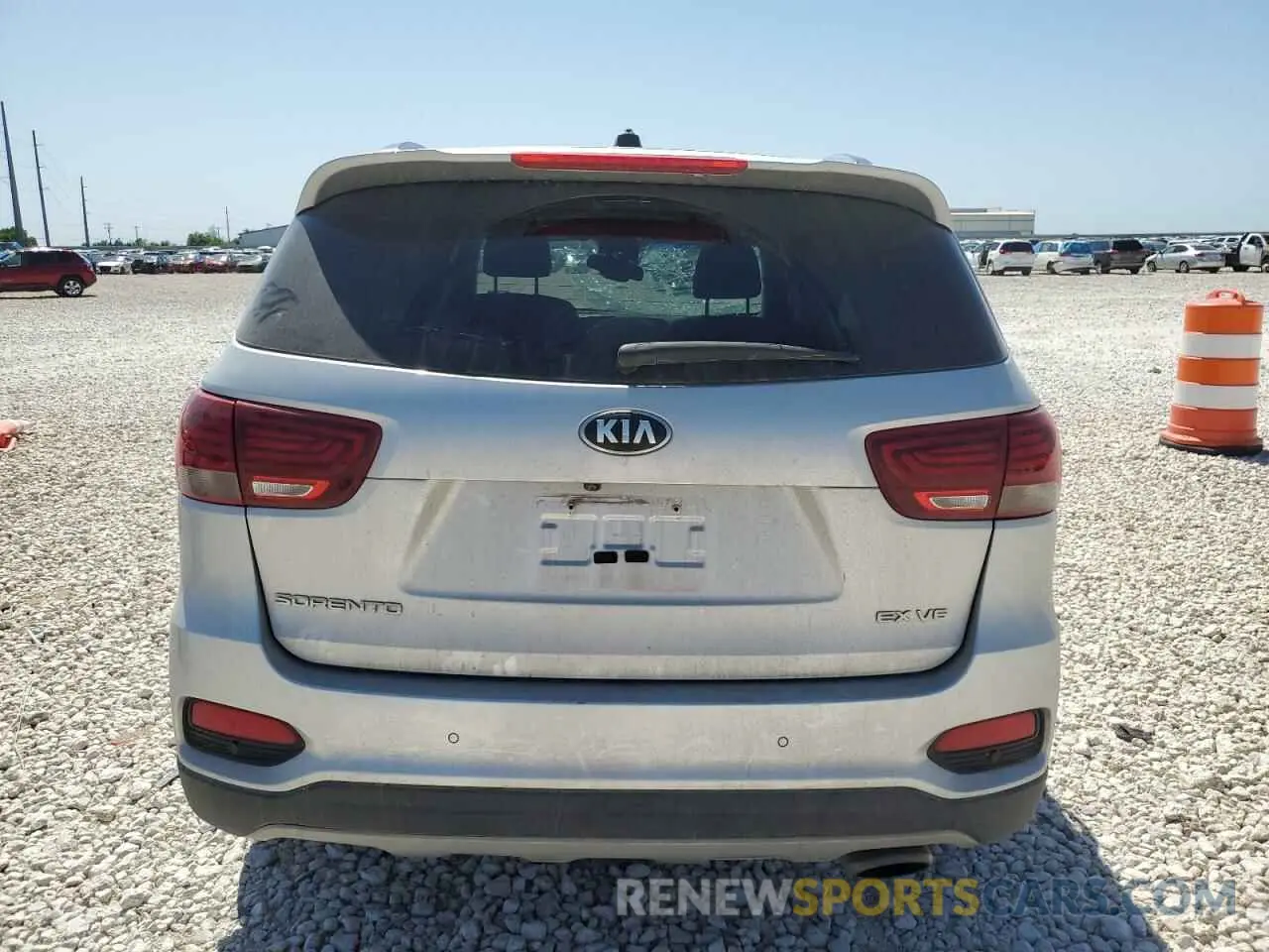 6 Photograph of a damaged car 5XYPH4A54KG608397 KIA SORENTO 2019