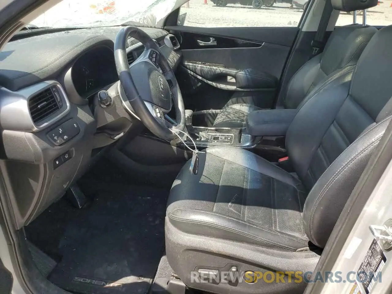 7 Photograph of a damaged car 5XYPH4A54KG608397 KIA SORENTO 2019