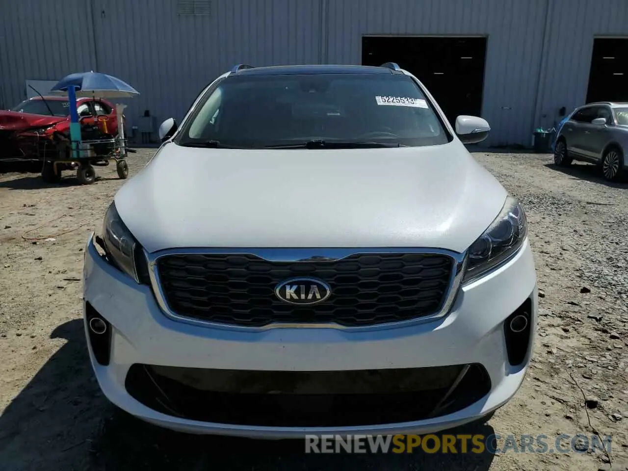 5 Photograph of a damaged car 5XYPH4A57KG609835 KIA SORENTO 2019