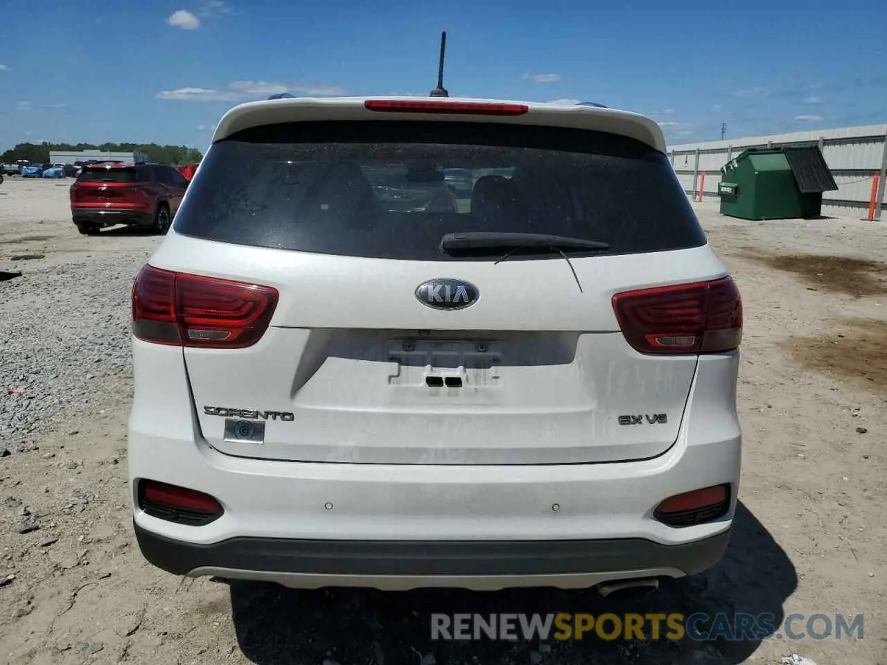 6 Photograph of a damaged car 5XYPH4A57KG609835 KIA SORENTO 2019