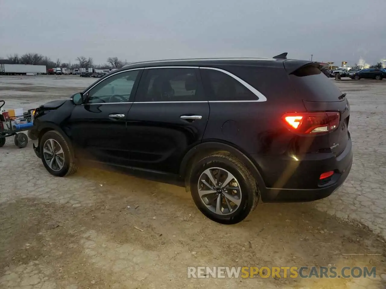 2 Photograph of a damaged car 5XYPH4A59KG445357 KIA SORENTO 2019