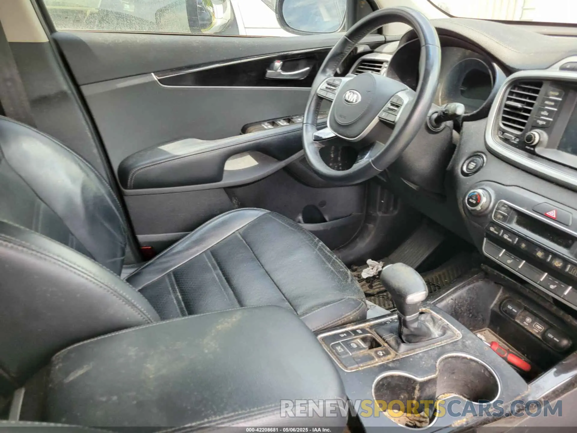 5 Фотография поврежденного автомобиля 5XYPHDA53KG604681 KIA SORENTO 2019
