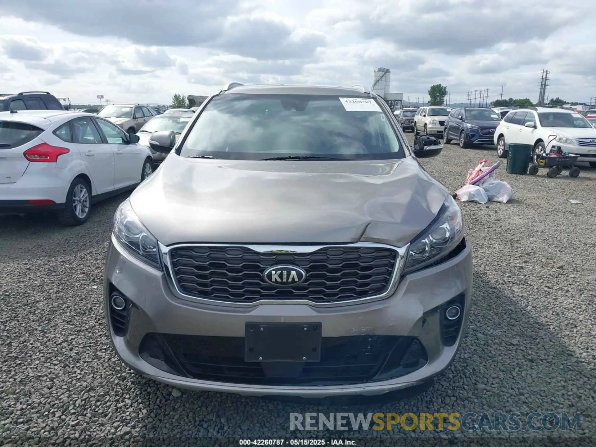 12 Photograph of a damaged car 5XYPHDA56KG547201 KIA SORENTO 2019