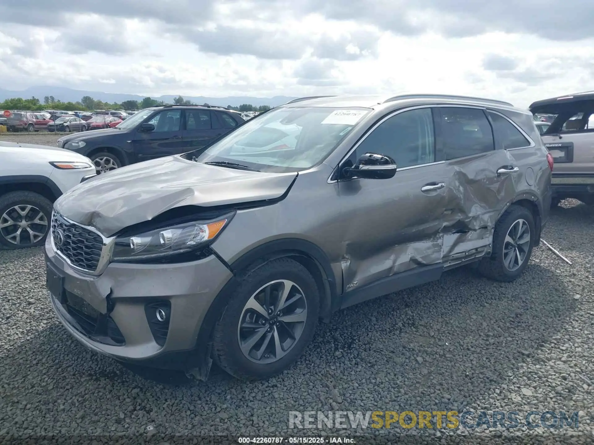 2 Photograph of a damaged car 5XYPHDA56KG547201 KIA SORENTO 2019