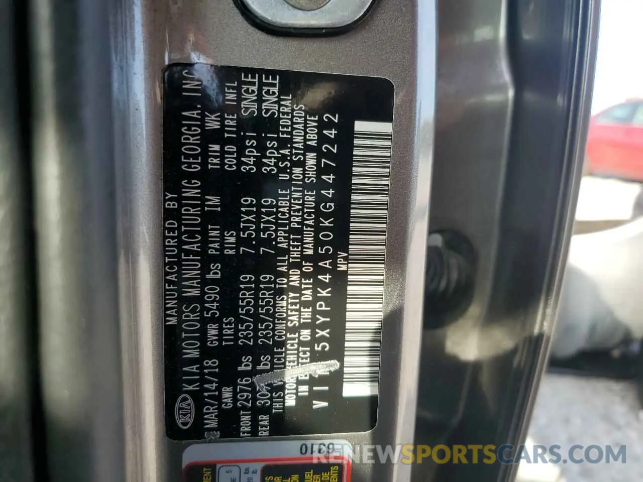 14 Photograph of a damaged car 5XYPK4A50KG447242 KIA SORENTO 2019