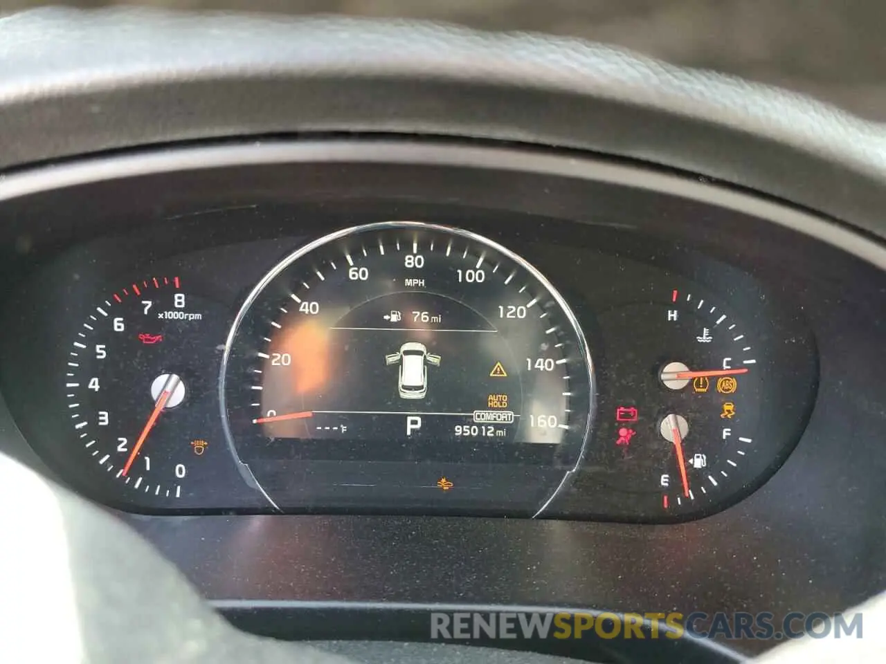 9 Photograph of a damaged car 5XYPK4A50KG447242 KIA SORENTO 2019
