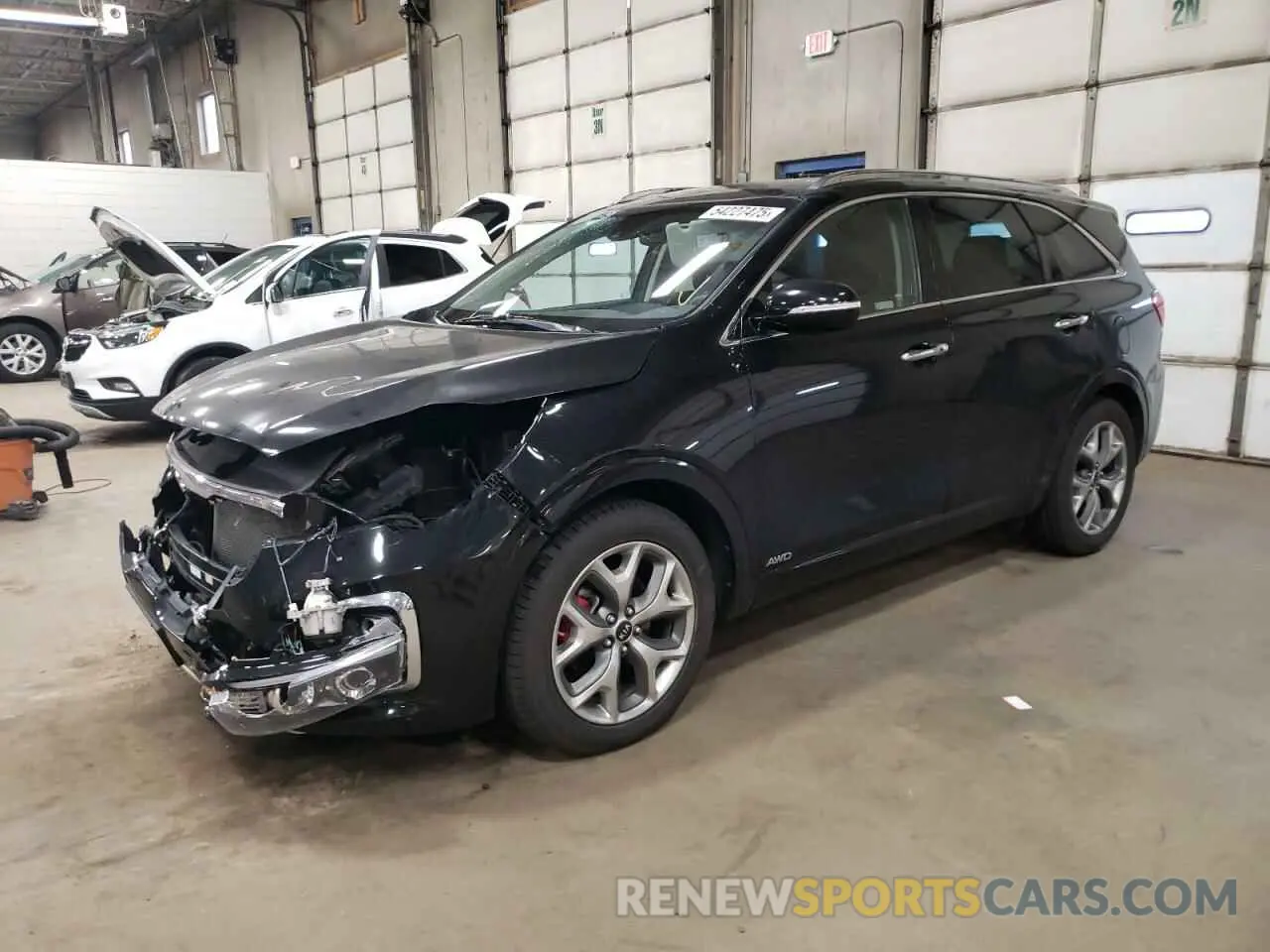 1 Photograph of a damaged car 5XYPKDA50KG467054 KIA SORENTO 2019