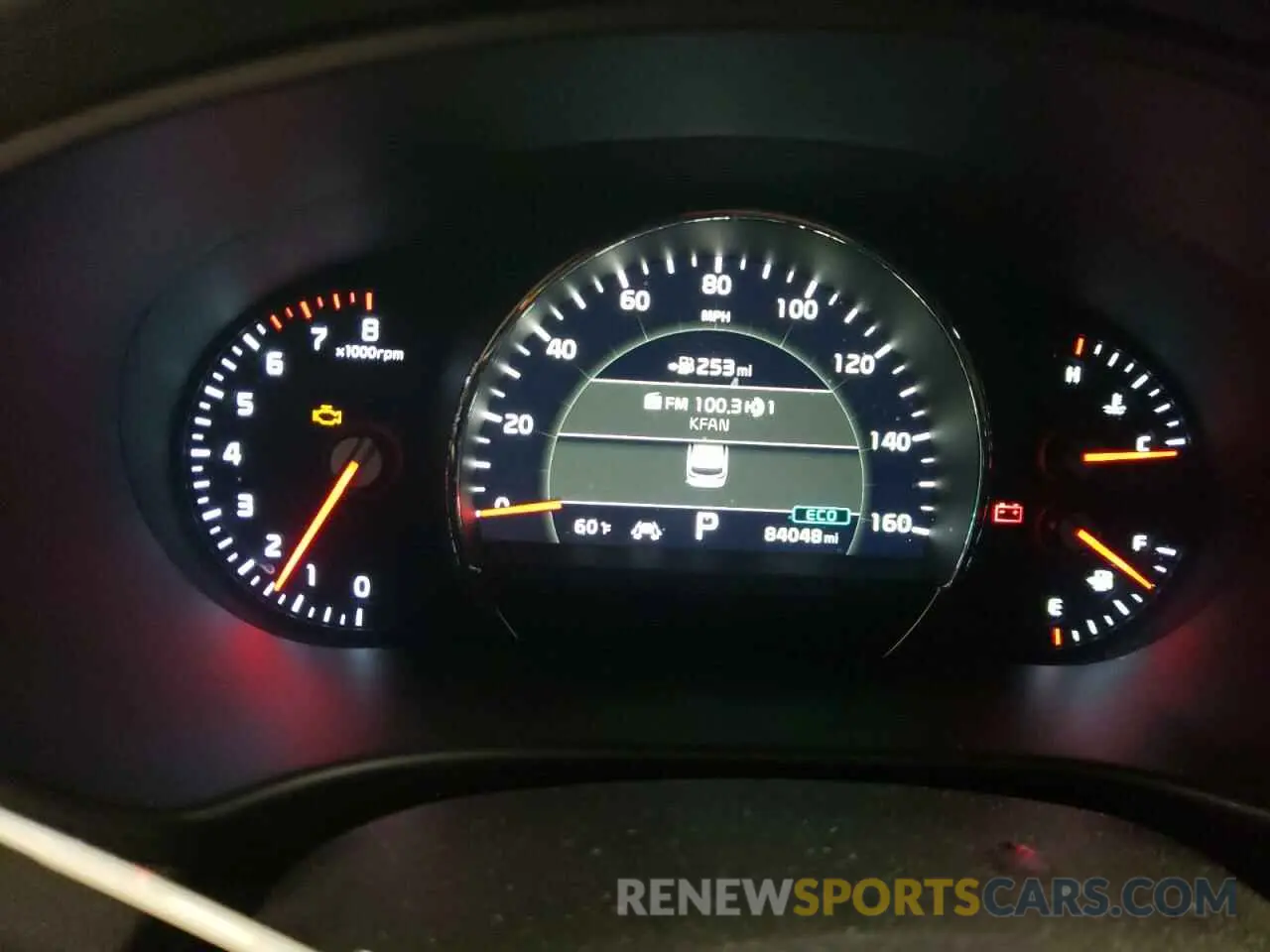 9 Photograph of a damaged car 5XYPKDA50KG467054 KIA SORENTO 2019