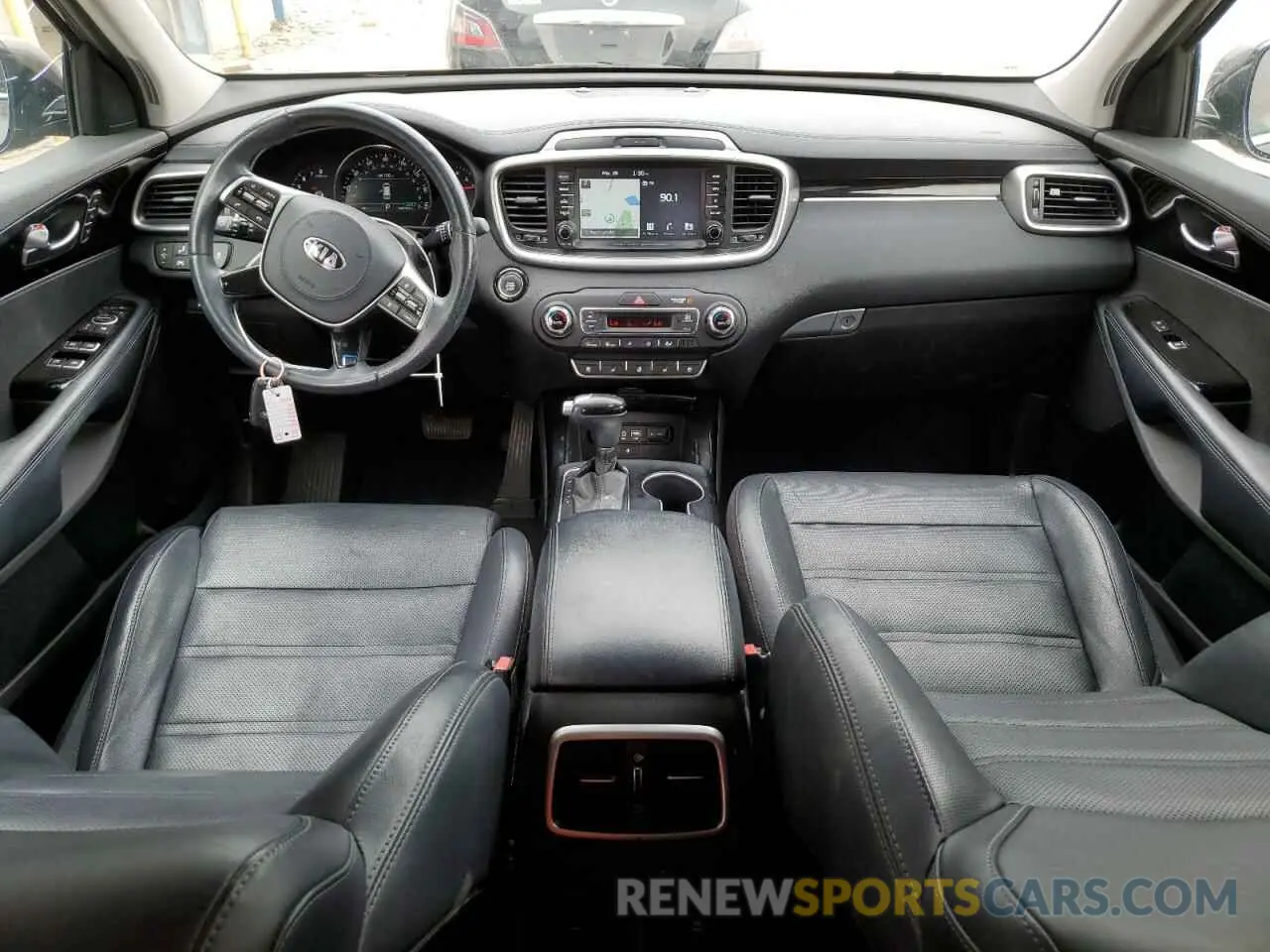 8 Photograph of a damaged car 5XYPKDA57KG470436 KIA SORENTO 2019