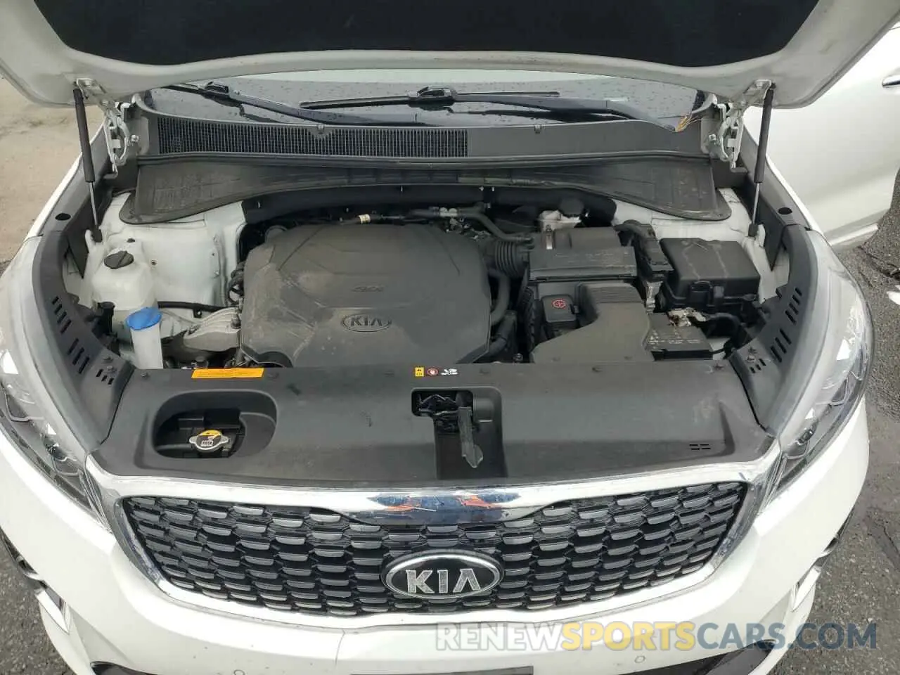12 Photograph of a damaged car 5XYPKDA5XKG494410 KIA SORENTO 2019