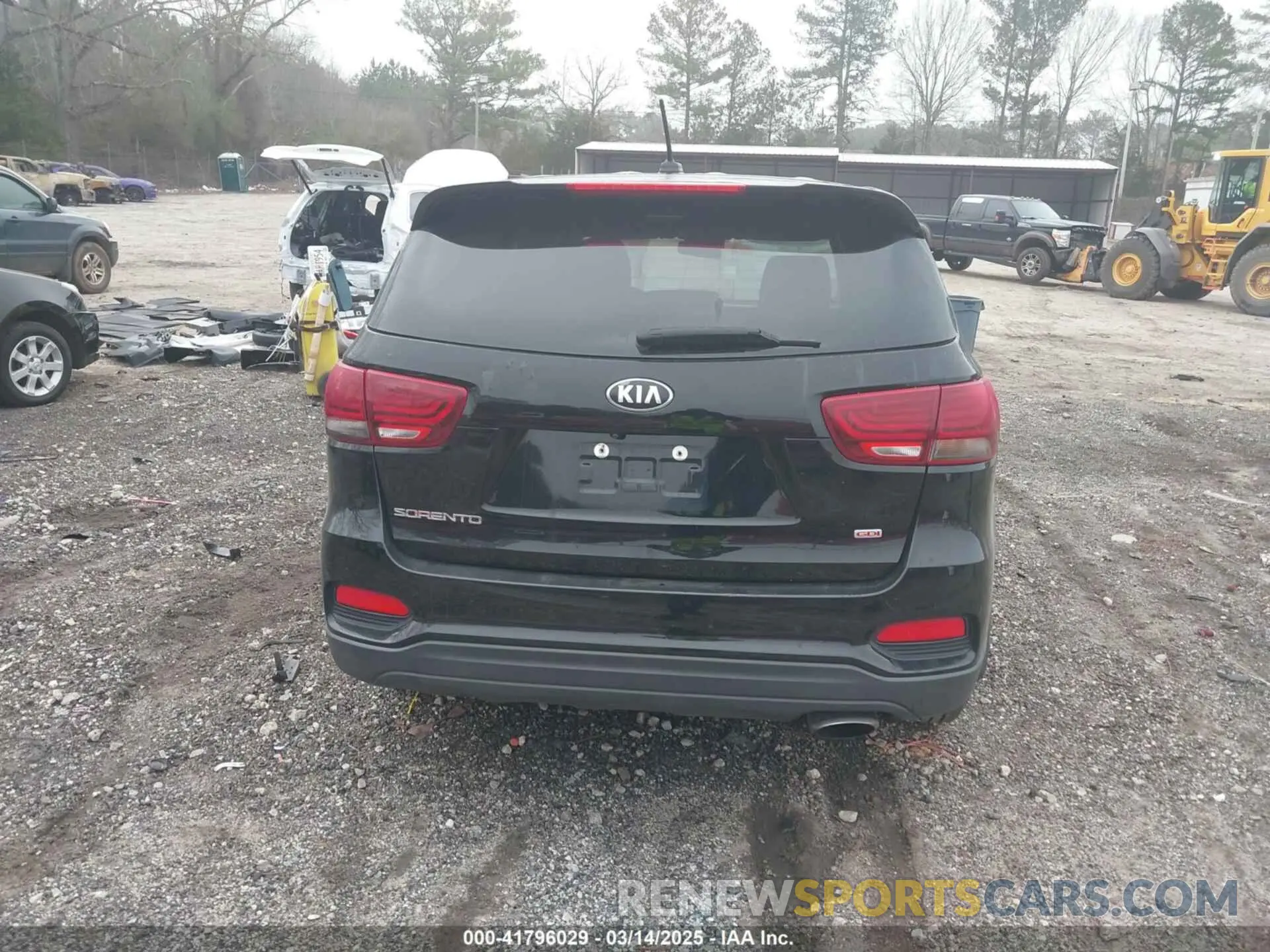 16 Photograph of a damaged car 5XYPG4A30LG644669 KIA SORENTO 2020