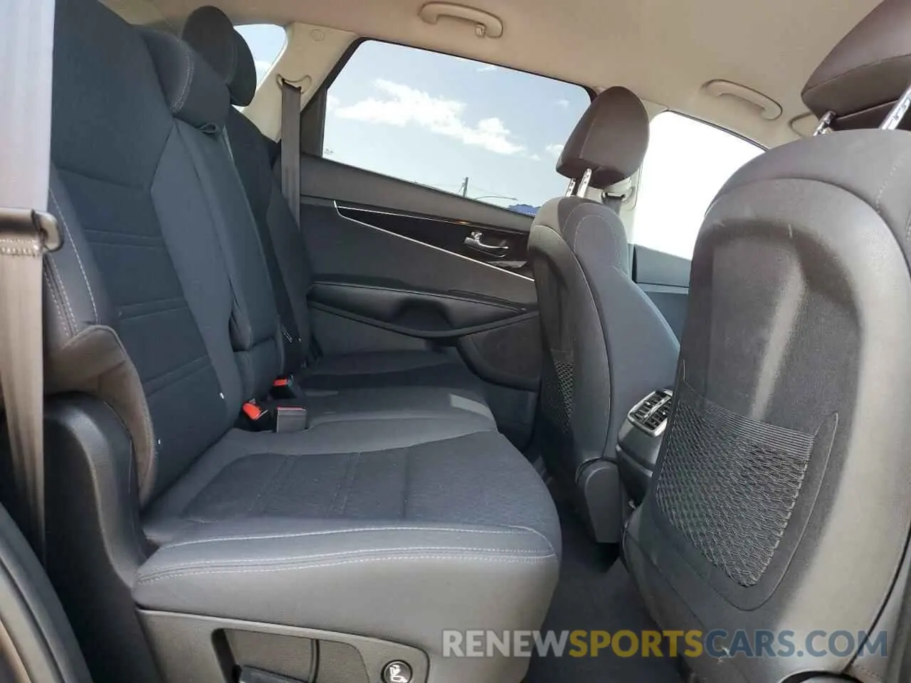 12 Фотография поврежденного автомобиля 5XYPG4A32LG650747 KIA SORENTO 2020