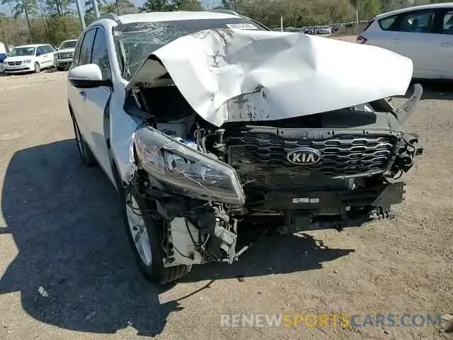 11 Photograph of a damaged car 5XYPG4A32LG683828 KIA SORENTO 2020