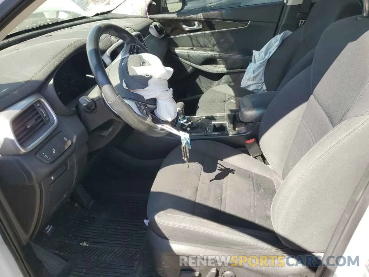 7 Photograph of a damaged car 5XYPG4A32LG683828 KIA SORENTO 2020