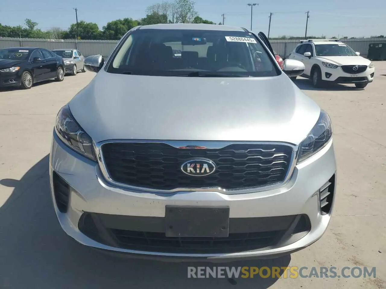 5 Photograph of a damaged car 5XYPG4A33LG633231 KIA SORENTO 2020